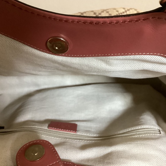 Used Gucci Medium Diamante Canvas Sukey Tote - excellent condition - Picture 5 of 7